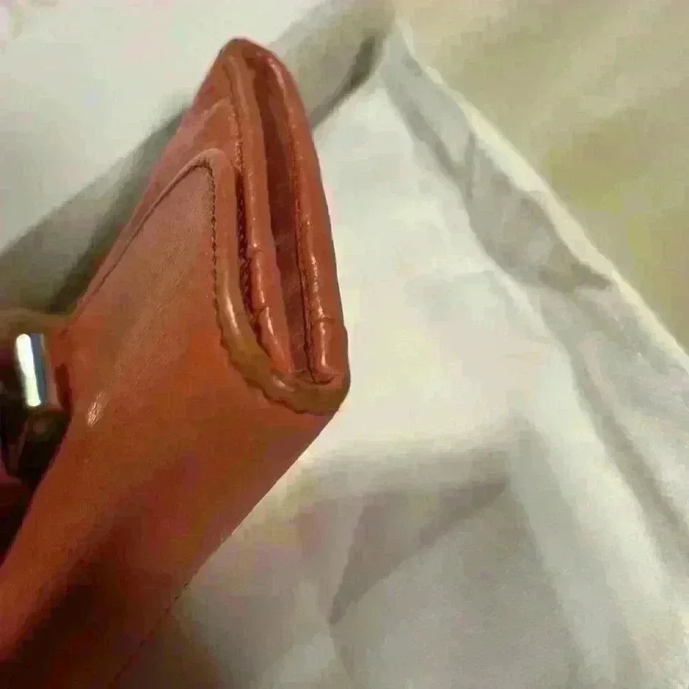 Chloe Long Wallet w/ Box, Authenticity Card and Dust Cover